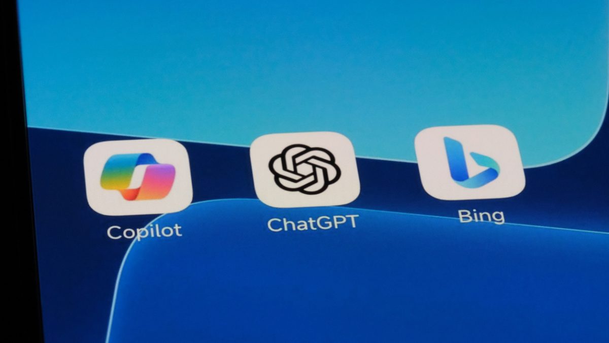 Microsoft Copilot, OpenAI ChatGPT and Microsoft Bing apps. Assorted AI chatbot applications